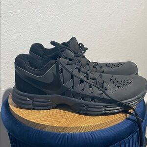 Nike Men's Black Athletic Shoes